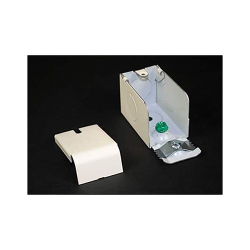 ENTRANCE END FITTING, 125V, 15A,