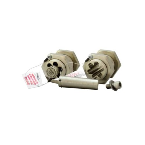 WAVEGUIDE FILTER WITH REMOVABLE