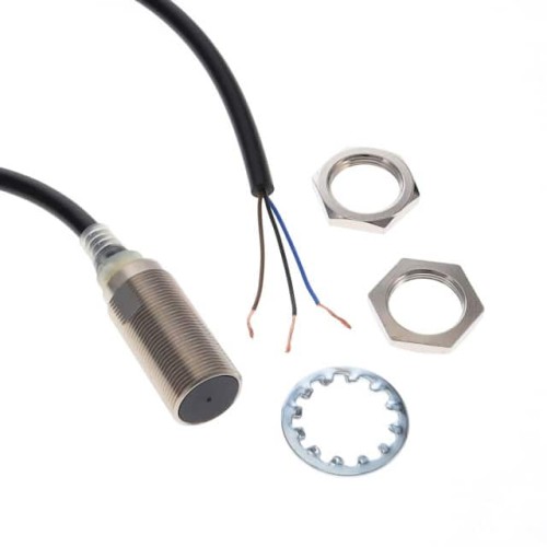 SENSOR M18 THR SHLD NPN NC 5M LR